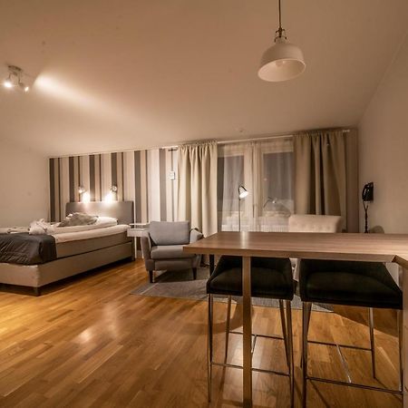 Simloc Hotel Drottninggatan Ар'єплуґ Екстер'єр фото